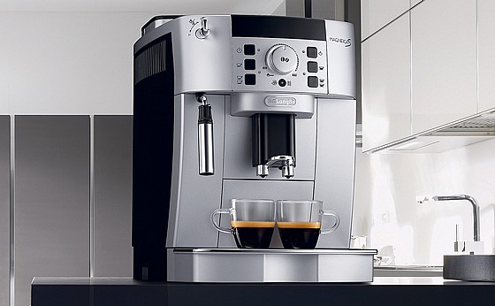 ECAM 22.110.SB NEW ������ Delonghi